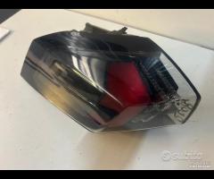 Fanalino posteriore destro sinistro peugeot 2008 - 5