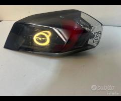 Fanalino posteriore destro sinistro peugeot 2008 - 10