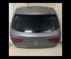 Portellone baule posteriore mercedes-benz cla 2022