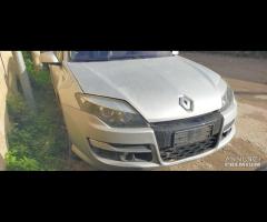 Ricambi Renault Laguna 2.0 D del 2011 M9R P8