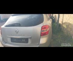 Ricambi Renault Laguna 2.0 D del 2011 M9R P8