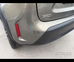 Toyota Yaris Cross 1.5 Hybrid 5p. E-CVT AWD-i Loun - 6