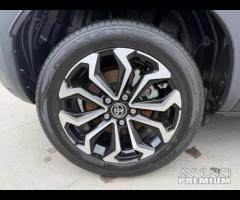 Toyota Yaris Cross 1.5 Hybrid 5p. E-CVT AWD-i Loun - 7