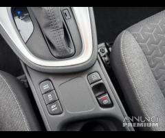 Toyota Yaris Cross 1.5 Hybrid 5p. E-CVT AWD-i Loun - 16