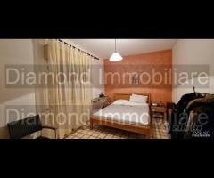 Villa singola con terreno a Fiumefreddo di Sicilia