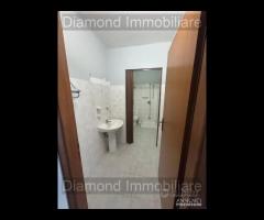 Bottega 70mq a Santa Venerina