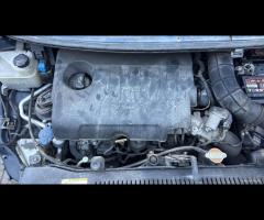 RICAMBI KIA VENGA D4FC motore