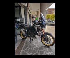 AFRICA TWIN 1100 DCT ADVENTURE+PROMO CASCO+PERMUTE