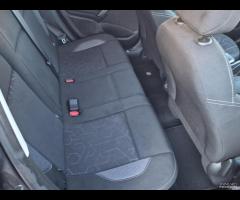 Peugeot 2008 BlueHDi 100 S&S Allure - 7