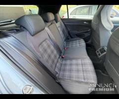 Volkswagen Golf 2.0 TDI DSG GTD - 27