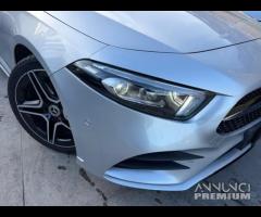 Mercedes-benz A 180 d AMG Premium