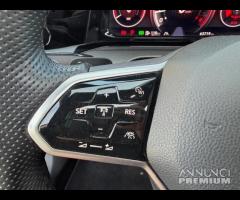 Volkswagen Golf GTI 2.0 TSI DSG - 17