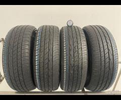 4 GOMME 185 60 R15 88H TOYO ESTIVI