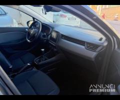 Renault Clio Blue dCi 85 CV 5 porte Intens anno 01 - 7