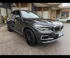 Bmw X5 xDrive40d 48V - 12