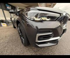 Bmw X5 xDrive40d 48V - 25