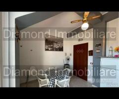 Monolocale panoramico con garage a Calatabiano