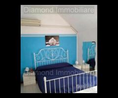 Monolocale panoramico con garage a Calatabiano