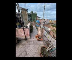 Casa singola con terrazza ad Acireale centro - 10