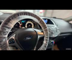 Ford Fiesta 1.5 TDCi 75CV 5 porte Business - 7