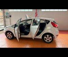 Ford Fiesta 1.5 TDCi 75CV 5 porte Business - 9