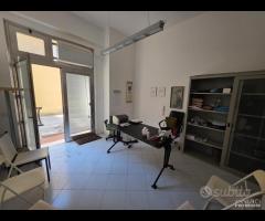 Castelvetrano locale ufficio c. vitt. emanuele - 10