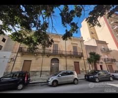 Castelvetrano esclusivo e unico immobile del 900