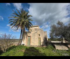 Castelvetrano casa rurale con ampio terreno
