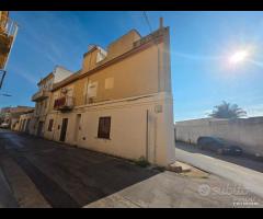 Castelvetrano app. 4 vani con terrazzo P.1. Cast