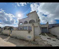 Triscina appartanvilla con venranda vista mare