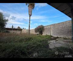 Castelvetrano locale 180 mq con terreno di 2800 mq