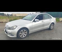 Ricambi Mercedes C 220 W204 del 2012 651911 - 1