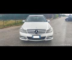Ricambi Mercedes C 220 W204 del 2012 651911 - 2
