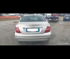 Ricambi Mercedes C 220 W204 del 2012 651911 - 6