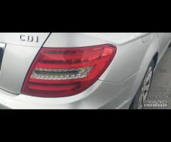 Ricambi Mercedes C 220 W204 del 2012 651911 - 10