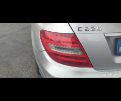 Ricambi Mercedes C 220 W204 del 2012 651911 - 11