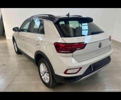 Volkswagen T-Roc 1.0 TSI Life in arrivo