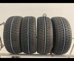 185 55 R15 82H 4 GOMME MOMO INVERNALI