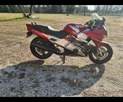 Honda CBR 1000 F