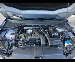 Volkswagen T-Roc 1.5 TSI ACT DSG R-Line - 26