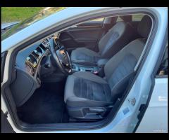 Volkswagen Golf 1.6 TDI 5p. Highline BlueMotion Te - 9