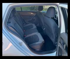 Volkswagen Golf 1.6 TDI 5p. Highline BlueMotion Te - 11