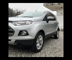 Ford EcoSport 1.5 TDCi 95 CV Titanium S - 10