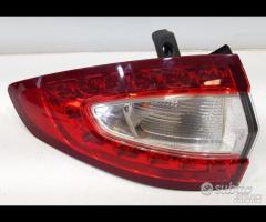 Luce fanale posteriore sx ford mondeo 2016