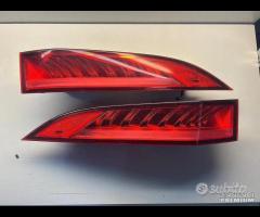 Fanale posteriore dx sx jaguar f-pace hk8313404af