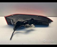 Fanale posteriore dx sx jaguar f-pace hk8313404af - 6