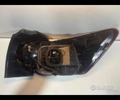 Fanalino posteriore dacia sandero stepway 2023