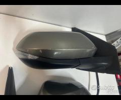 Specchietto retrovisore elettr toyota yaris 2023