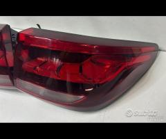 Fanale posteriore sinistro led mg zs suv 2022