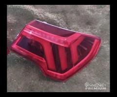 Stop fanale faro posteriore led audi q3 s.line